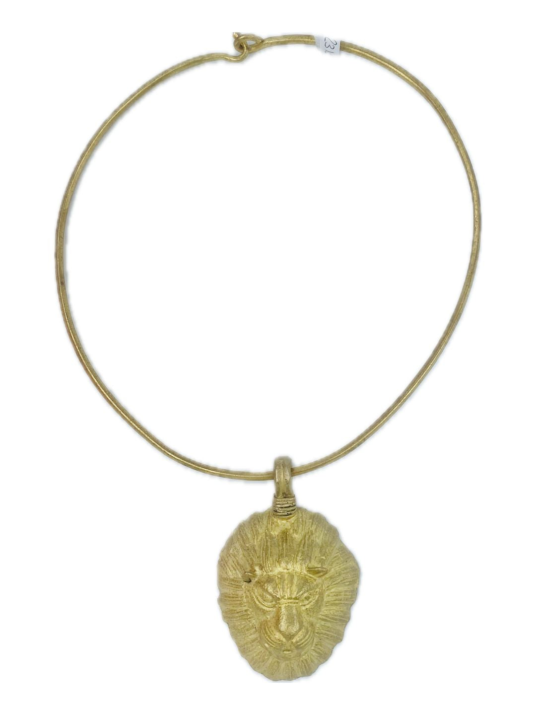 LION CHARMING NECKLACE 231025