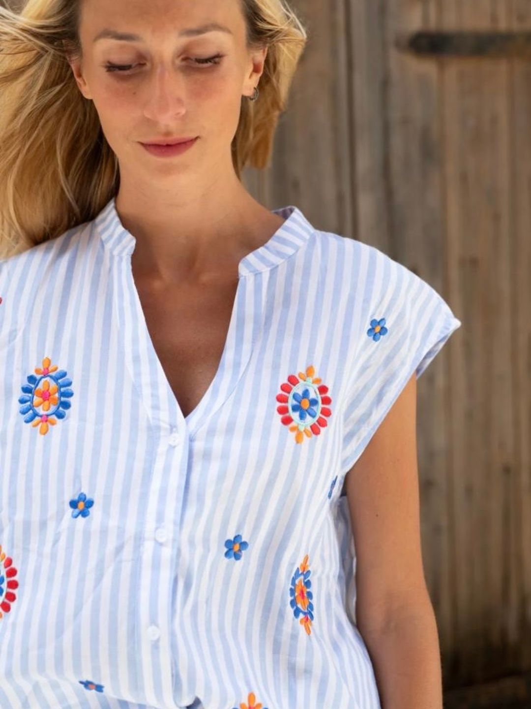 CAMICIA RIGHE SMANICATA Azzurra