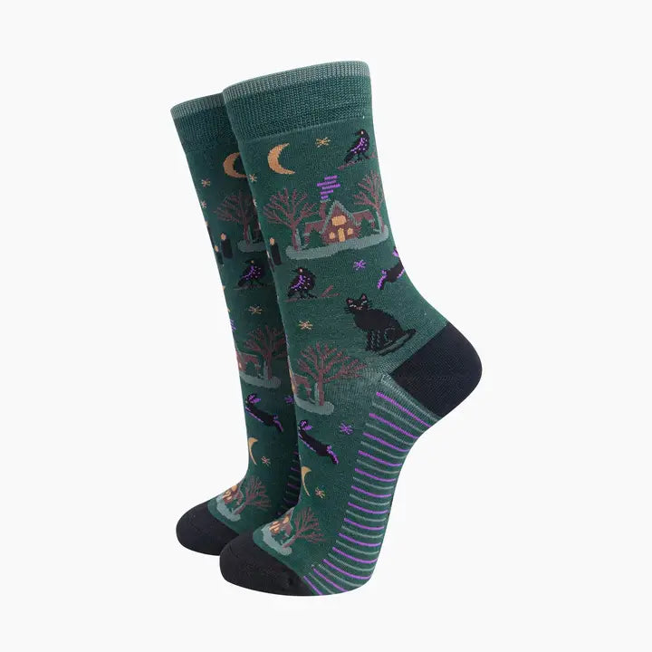 CALZINI IN BAMBÙ Verde Foresta con Witchy Cabin 4621WITCGR