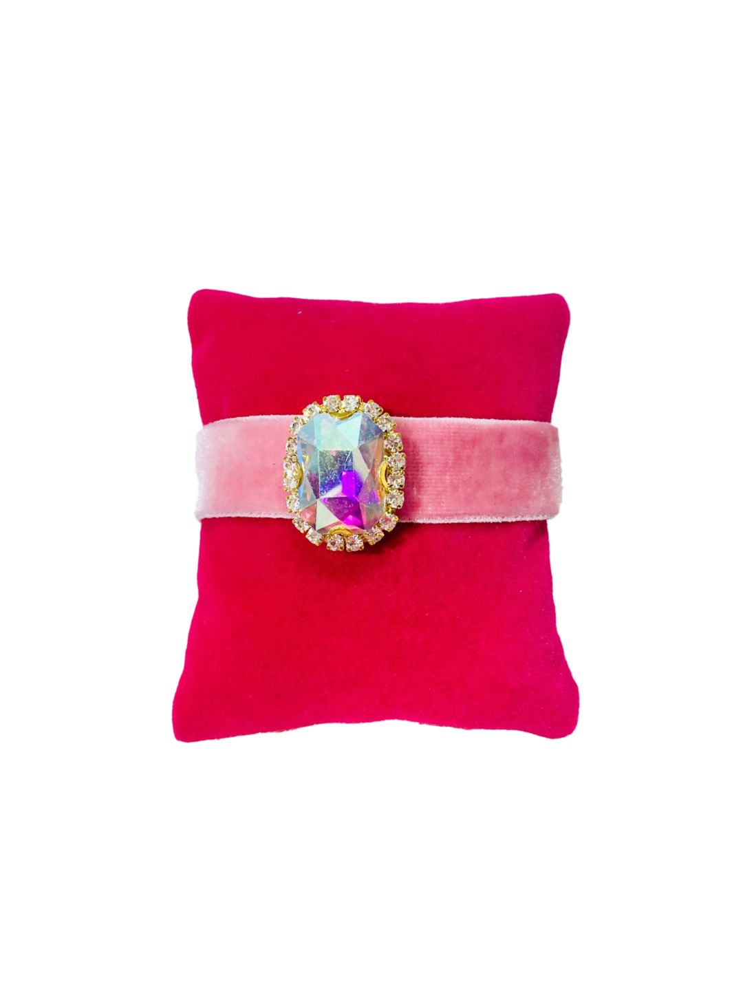 BRACCIALE CON CHARME BOTTONE CON NASTRO IN VELLUTO