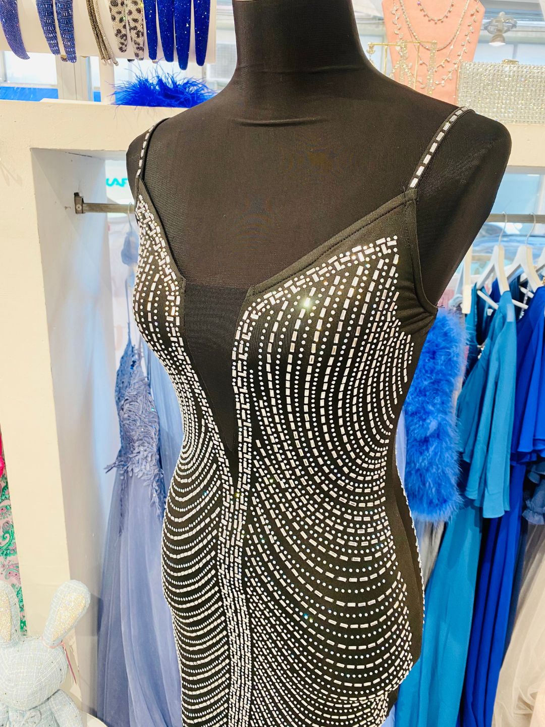 ABITO ELEGANTE CORTO CON STRASS 735898