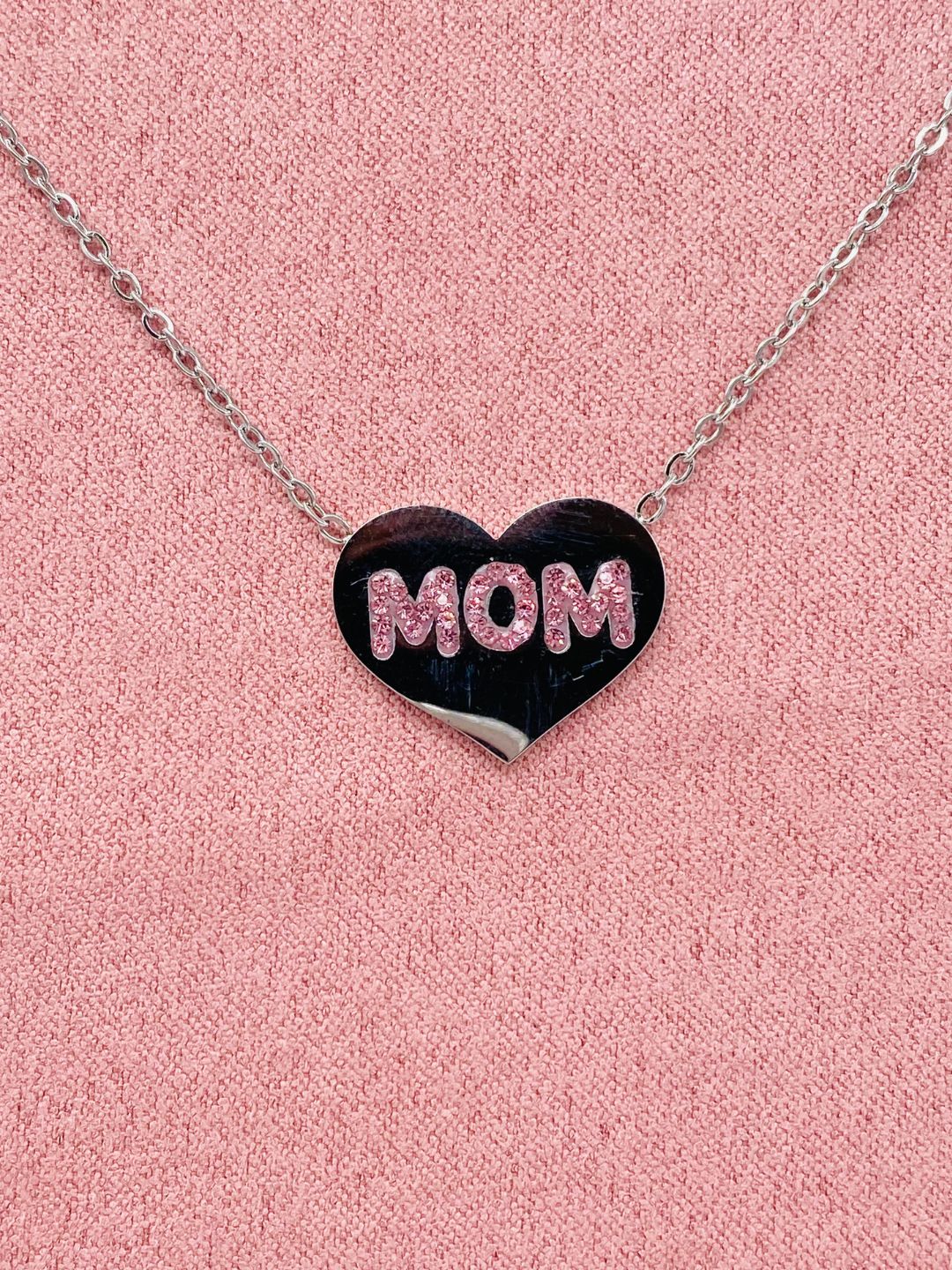 COLLANA MOM