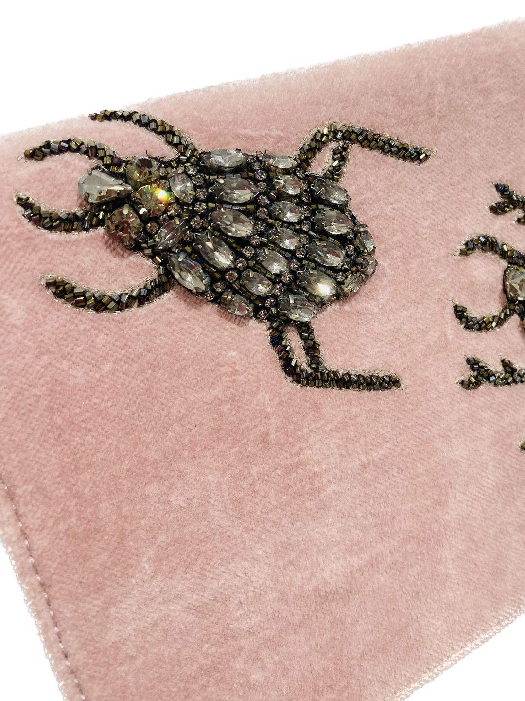 POCHETTE VELLUTO SCARABEO ROSA