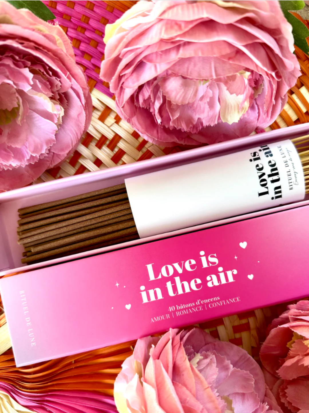 INCENSO LOVE IS IN THE AIR Rituel de Lune