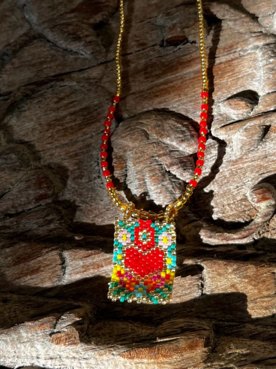 COLLANA CON PERLINE MIYUKI – CUORE ROSSO BOHO CHIC