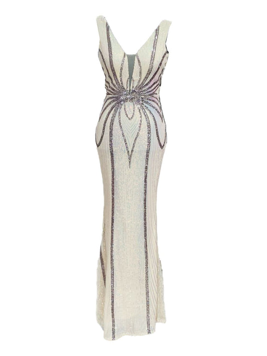 ELEGANT CREAM AND SILVER SEQUIN DRESS 19025