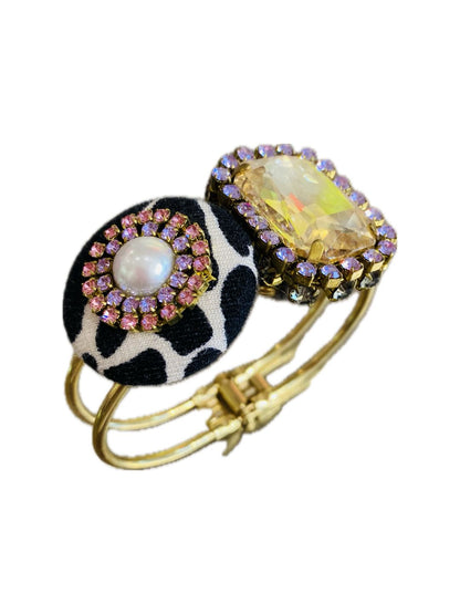 BRACCIALE RIGIDO CON CHARME BOTTONE