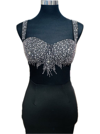 ABITO CORTO CON STRASS SUL CORPETTO 632217