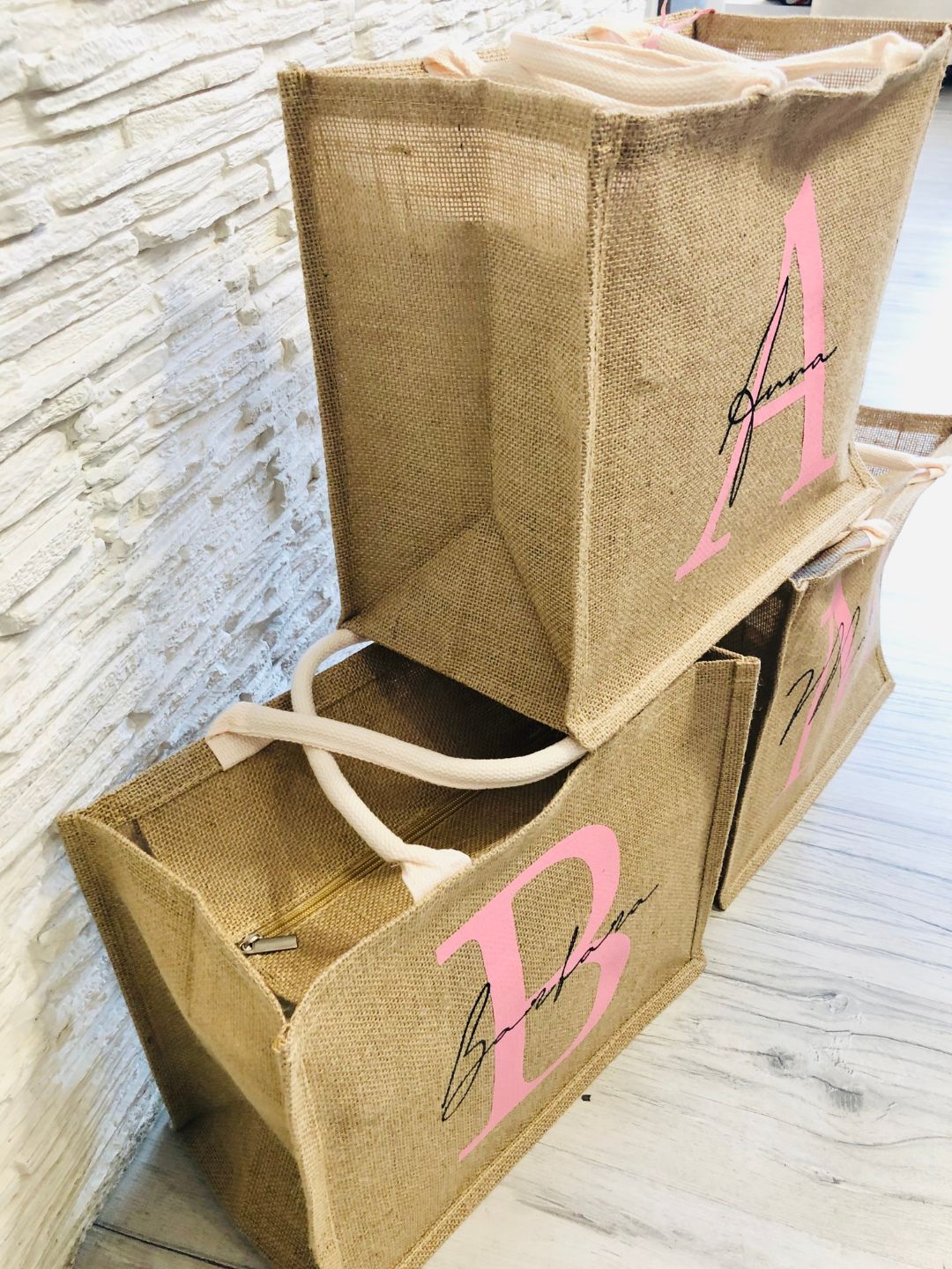 Borsa in Juta e Cotone personalizzata con ricamo Borsa in Juta e Cotone personalizzata con ricamo