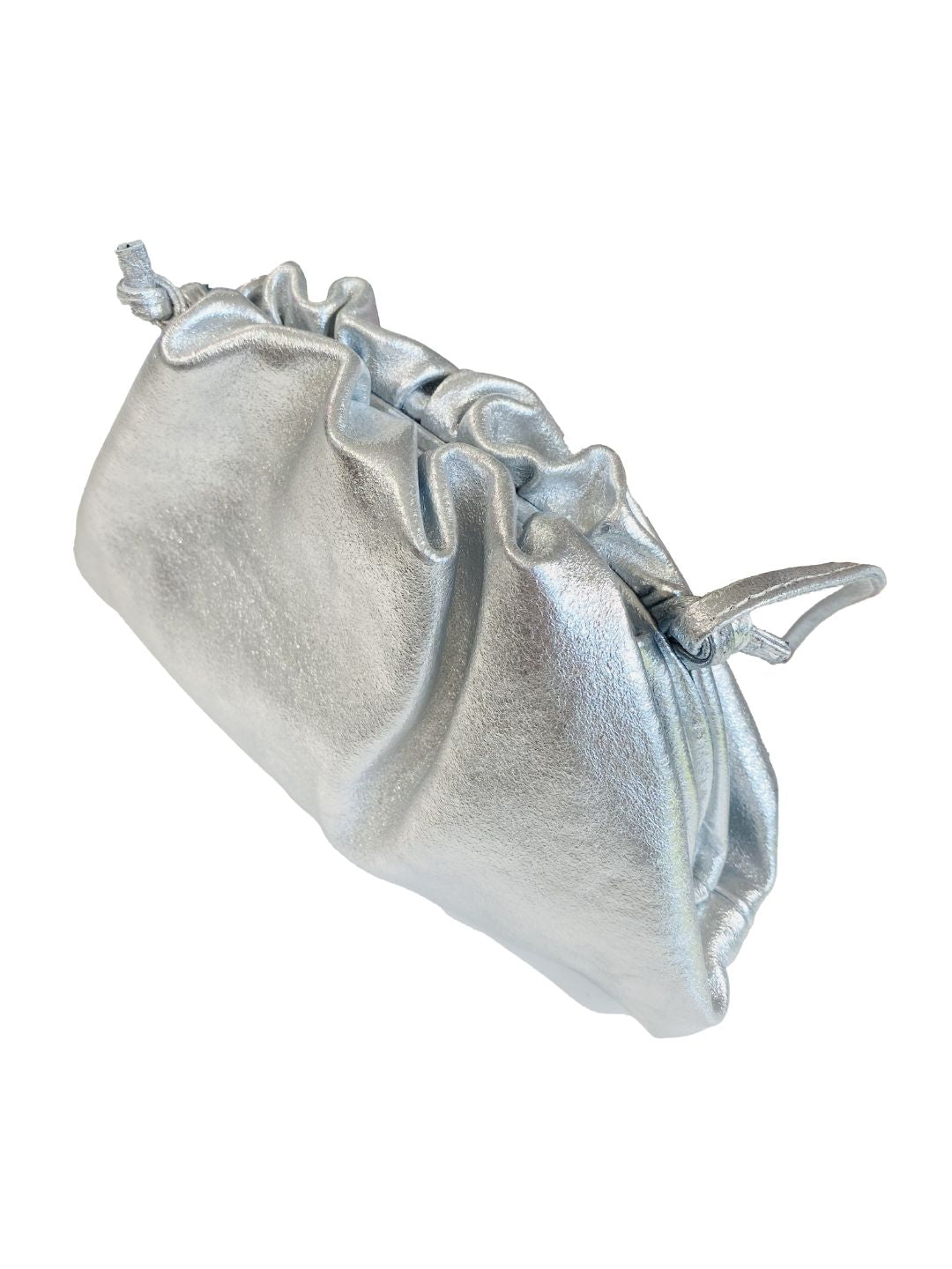 Borsa Clutch Nuvola Metallizzato Argento In Pelle art. 85464