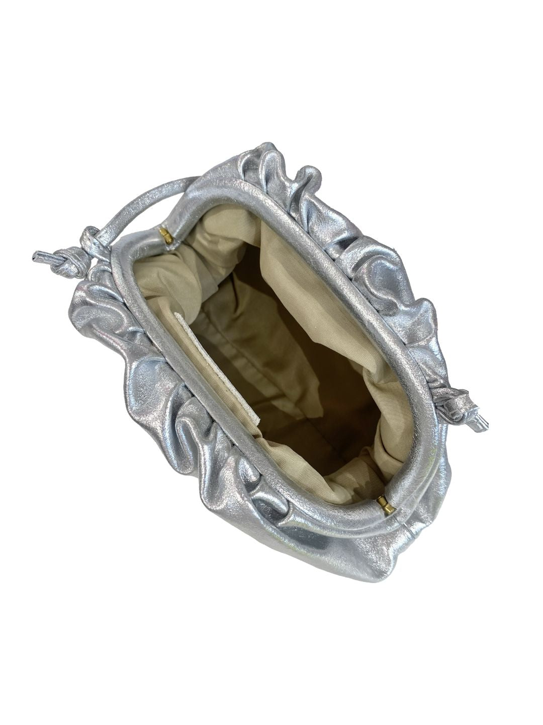 Borsa Clutch Nuvola Metallizzato Argento In Pelle art. 85464