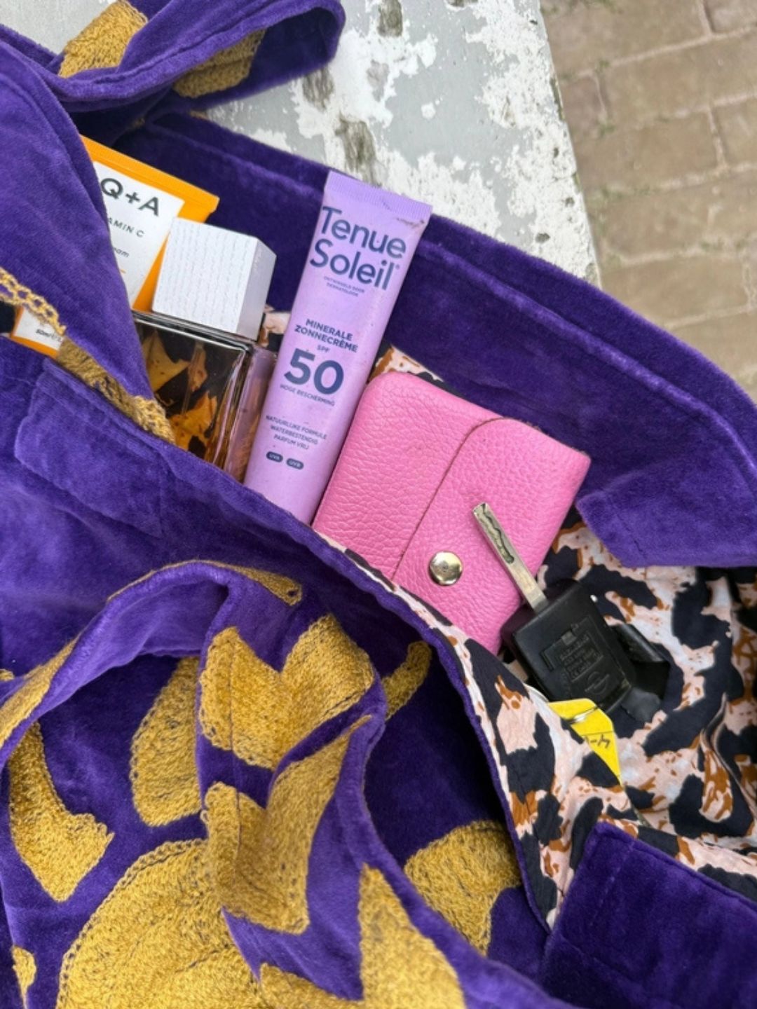 Borsa "Tout SUNCHASER" Ricamata a Mano Viola