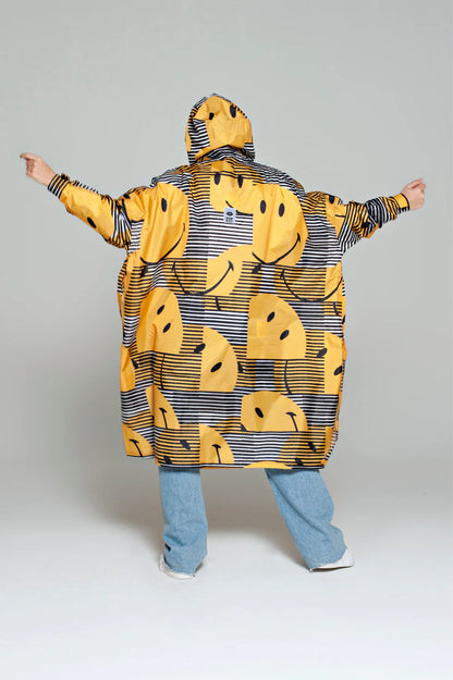 SUNSET X SMILEY RAIN PONCHO POOO40