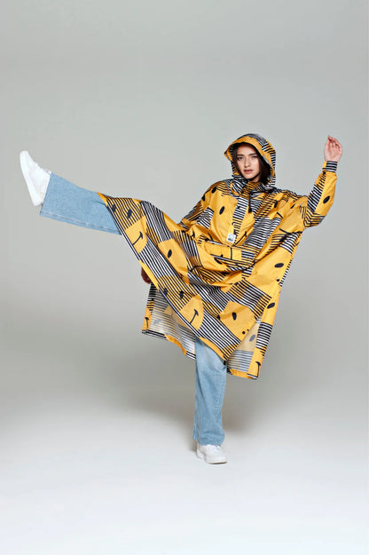 SUNSET X SMILEY RAIN PONCHO POOO40