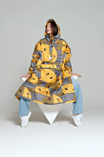 SUNSET X SMILEY RAIN PONCHO POOO40